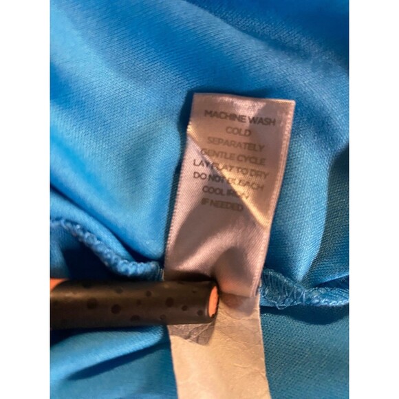 Avenue Women's Plus Sz 18/20 Blue Sleeveless Eyelet 1/4 Button Layered Top - Picture 10 of 12